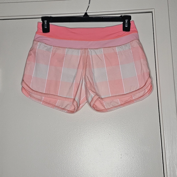 🍋 Lululemon speed shorts size 6 euc - Picture 1 of 3